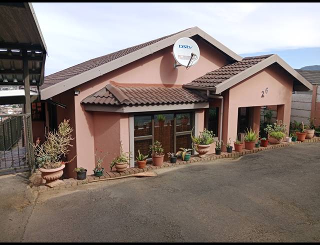 3 BEDROOM FREEHOLD FOR SALE IN RAISETHORPE